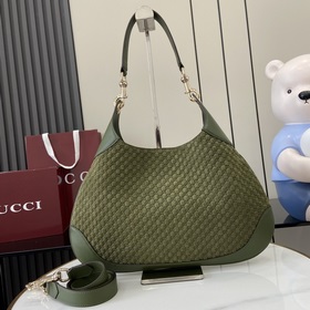 Новинка Представляем сумку Gucci Body с двойной застежкой, вдохно