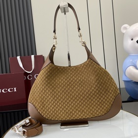 Новинка Представляем сумку Gucci Body с двойной застежкой, вдохно