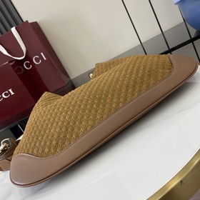 Новинка Представляем сумку Gucci Body с двойной застежкой, вдохно