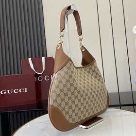 Новинка Представляем сумку Gucci Body с двойной застежкой, вдохно