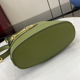 Новинка В весенне-летней коллекции 2025 года серия Gucci 73 черпа
