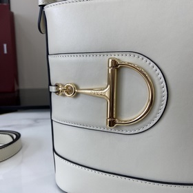 Новинка В весенне-летней коллекции 2025 года серия Gucci 73 черпа