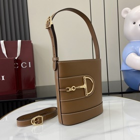 Новинка В весенне-летней коллекции 2025 года серия Gucci 73 черпа