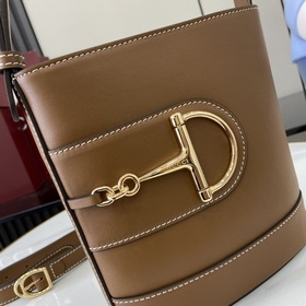 Новинка В весенне-летней коллекции 2025 года серия Gucci 73 черпа