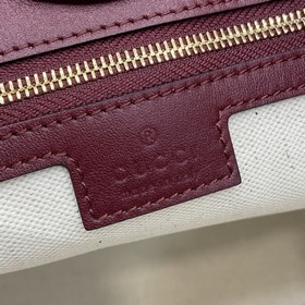 Новинка В коллекции весна-лето 2025 серия Gucci 73 черпает вдохно