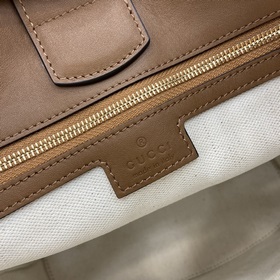 Новинка В весенне-летней коллекции 2025 года серия Gucci 73 черпа