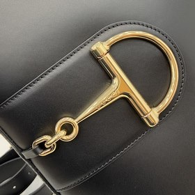 Новинка В весенне-летней коллекции 2025 года серия Gucci 73 черпа