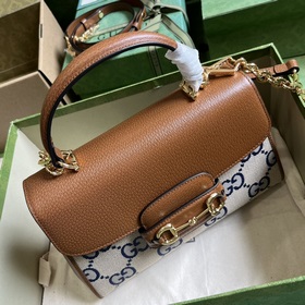 Средняя сумка из серии Gucci Horsebit 1955. Серия Gucci Horsebit 