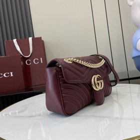 Оригинальная кожа Новинка Мини-сумка GG Marmont стеганым узором. 