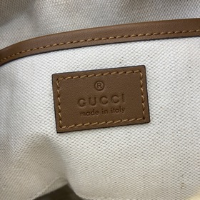 Новинка Мини-сумка через плечо из серии Gucci Blondie Новая сумка