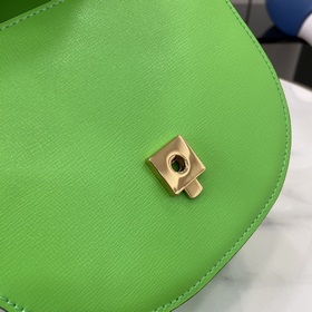 Новинка Мини-сумка Gucci Horsebit 1955. Серия Gucci Horsebit 1955