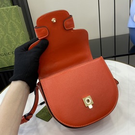 Новинка Мини-сумка Gucci Horsebit 1955. Серия Gucci Horsebit 1955