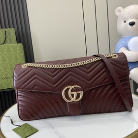 Новая модель Серия GG Marmont подчеркивает изысканную кожу темных