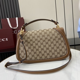 Новая модель Средняя сумка из серии Gucci Blondie Новая сумка из 