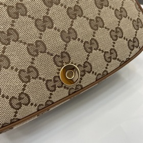 Новая модель Мини-сумка через плечо из серии Gucci Blondie Новая 