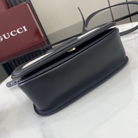 Новая модель Мини-сумка через плечо из серии Gucci Blondie Новая 