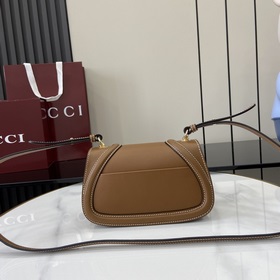 Новая модель Мини-сумка через плечо из серии Gucci Blondie Новая 
