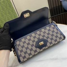 【Новинка】 Маленькая сумка через плечо из серии Gucci Luce. Сумкиз