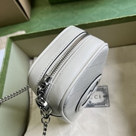 Мини-сумка через плечо из серии Gucci Blondie. Серия Gucci Blondi