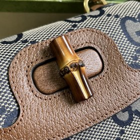 Сумка Gucci Bamboo 1947 из серии Bamboo — это классический элемен