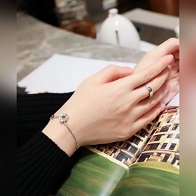 Браслет GUCCI, розовое золото/белое золото/желтое золото. Предста