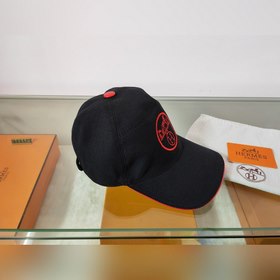 Hermes отгрузил холст, который отличается высоким качеством и при