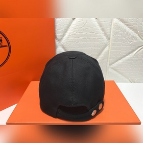 Hermes отгрузил холст, который отличается высоким качеством и при