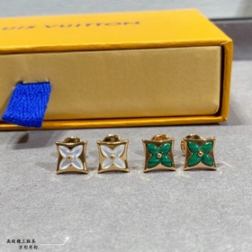 Квадратные серьги LV из высококачественного металла с прекрасными