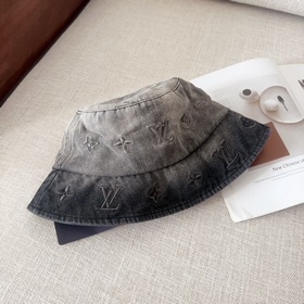 Louis Vuitton LV, джинсовая ткань, модель, которую можно носить в