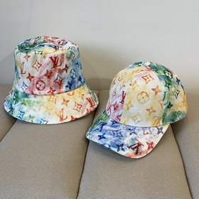 Бейсболка Louis Vuitton Новая бейсболка LV, тщательно изготовленн