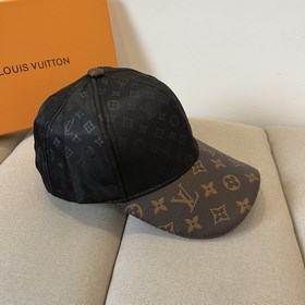 Бейсболка Louis Vuitton Новая бейсболка LV, тщательно изготовленн