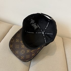 Бейсболка Louis Vuitton Новая бейсболка LV, тщательно изготовленн