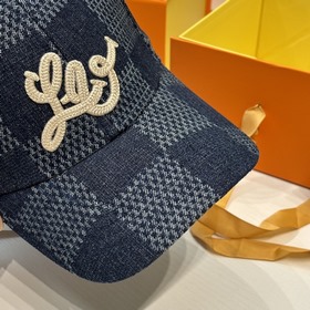 LV Louis Vuitton новая джинсовая кепка с вышивкой Усовершенствова