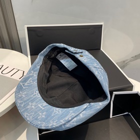 Новая кепка LV Louis Vuitton с кожаным козырьком и кожаным ремешк