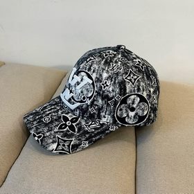 Бейсболка Louis Vuitton Новая бейсболка LV, тщательно изготовленн