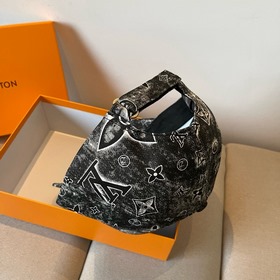 Бейсболка Louis Vuitton Новая бейсболка LV, тщательно изготовленн