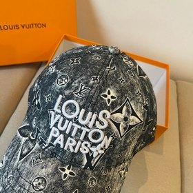 Бейсболка Louis Vuitton Новая бейсболка LV, тщательно изготовленн