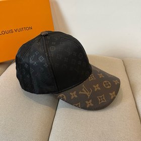 Бейсболка Louis Vuitton Новая бейсболка LV, тщательно изготовленн