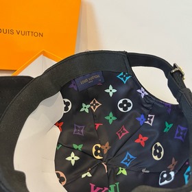 Бейсболка Louis Vuitton Новая бейсболка LV, тщательно изготовленн