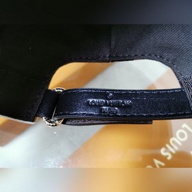Новейшая модель на официальном сайте LV, изготовлена из высококач