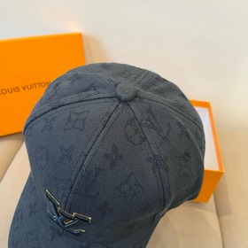 Бейсболка Louis Vuitton Новая бейсболка LV, тщательно изготовленн