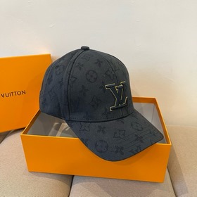Бейсболка Louis Vuitton Новая бейсболка LV, тщательно изготовленн