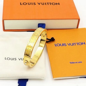 LV нейтральный браслет с гравировкой букв и бриллиантами по бокам