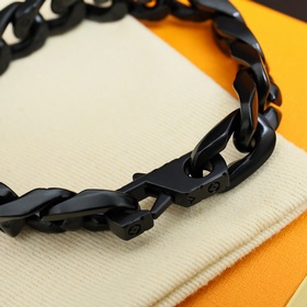 Браслет для пар Louis Vuitton с цепочкой в стиле кубинской цепи. 