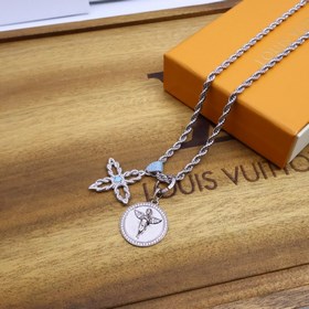 Новинка в продаже. Золотое колье Louis Vuitton. Оригинальный това