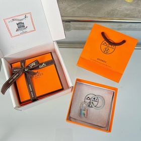 Новый товар в наличии, семь цветов наличии Hermès Cadenas Quizz R