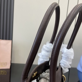 Новая модель Оригинальная кожаная сумка Miu из овечьей кожи Nappa