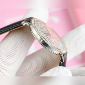 Роскошные женские часы Piaget Altiplano с кварцевым механизмом. P