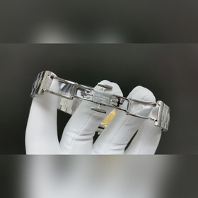 Factory Patek Philippe представляет новую серию часов CUBITUS 582