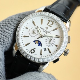 Patek Philippe впечатляет своим появлением. Диаметр циферблата 42